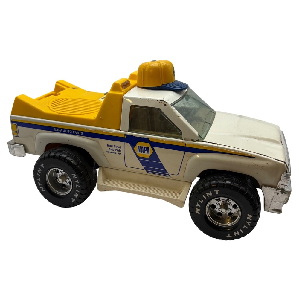 Vtg 1993 Nylint NAPA Auto Parts Sound Machine Steel Toy Truck 1275N USA No Cover